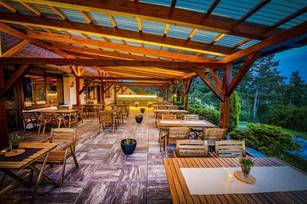 Hotel Berounka Hrebecniky Luaran gambar